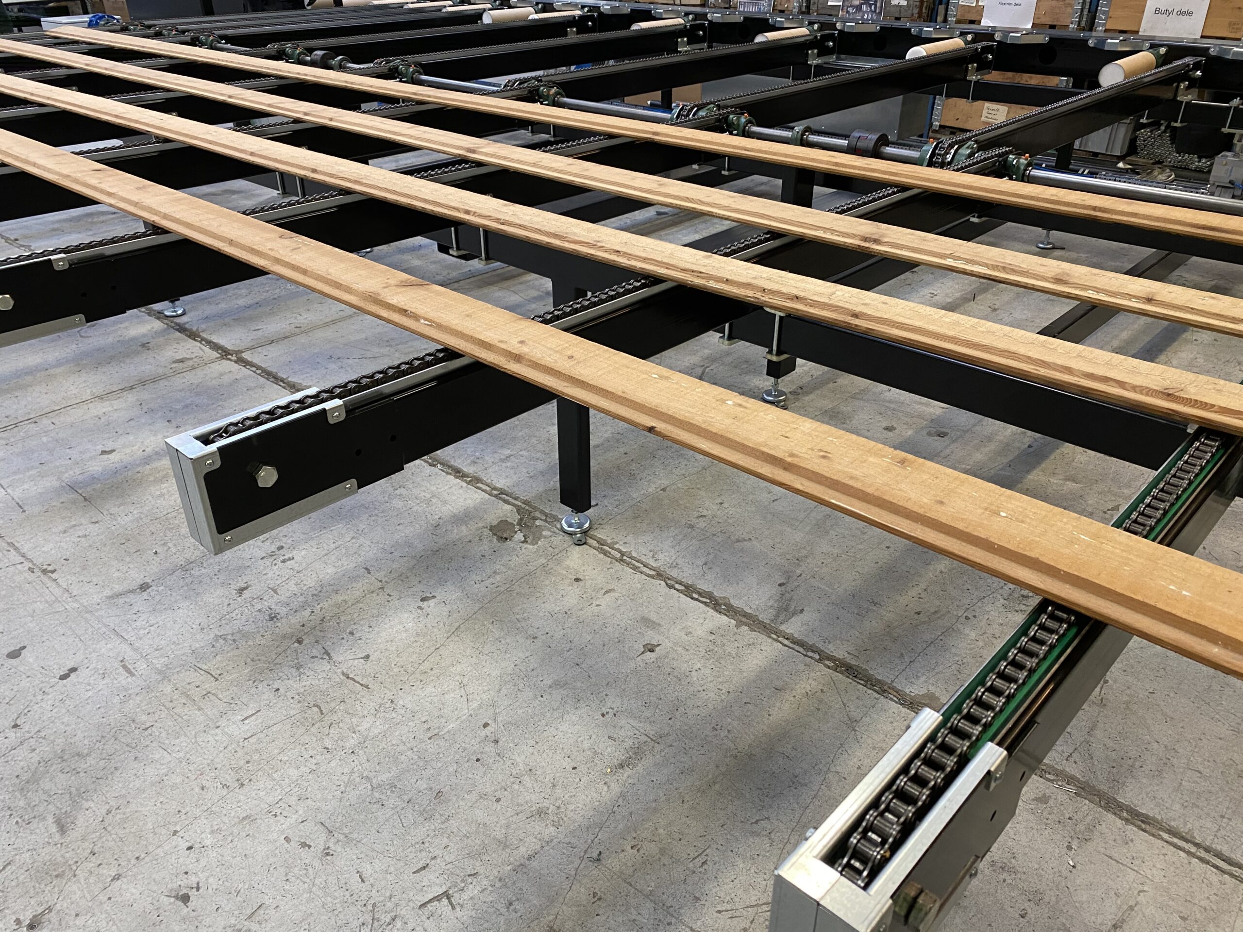 Ceetec automated conveyers – enables just one person to operate a line